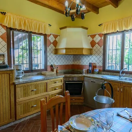Casa Lomas De San Rafael By Ruralidays Villa