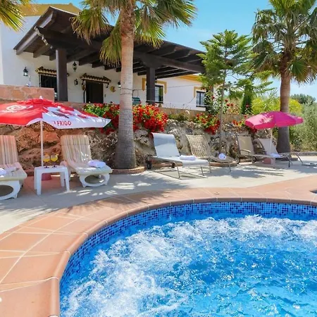 Villa Casa Lomas De San Rafael By Ruralidays